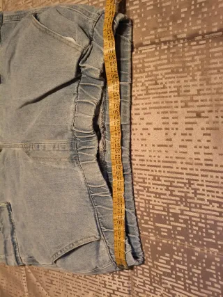 Pantalón vaquero cargo hombre