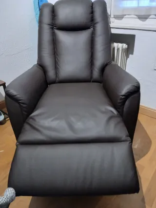 Sillón relax con elevador y mando