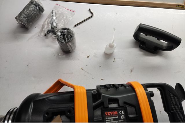 VEVOR Llave de impacto neumática de 1" y 5175 pies