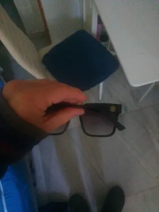 Gafas de sol H negras