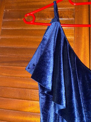 Vestido de fiesta azul de terciopelo