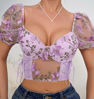 Blusa morada con transparencias