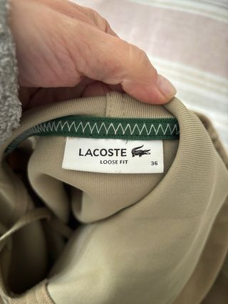 Conjunto Sudadera y Pantalón Lacoste Beige