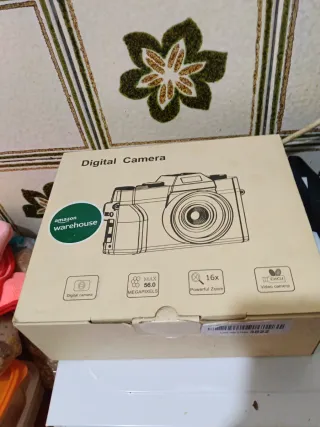 Cámara Digital Compacta 4K Negra