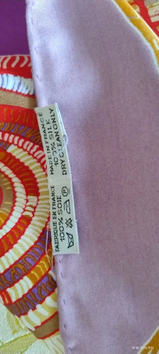 Foulard Hermes in pura seta originale con scatola