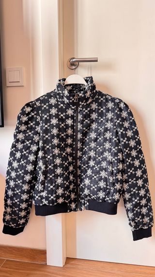 Chaqueta Desigual bordado suizo Talla M