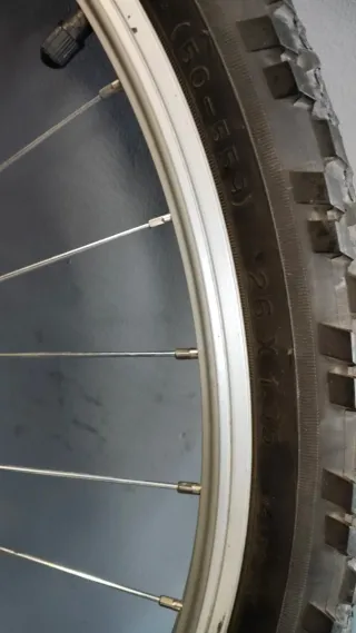 Rueda  26" delantera