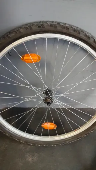 Rueda  26" delantera