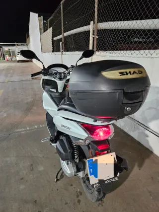 Honda PCX 125cc Blanca