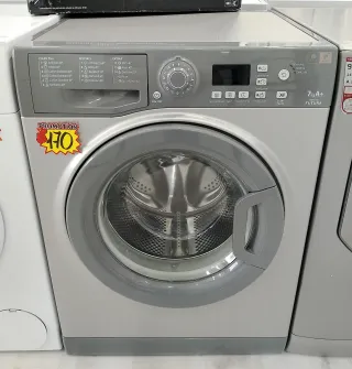 Lavatrice grigia Hotpoint 7kg