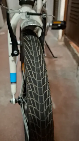 Bicicleta Plegable B-PRO Poco Uso