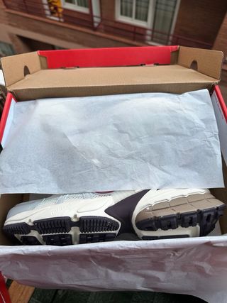 Zapatillas Nike V2k Run Beige/Blanco