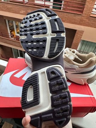 Zapatillas Nike V2k Run Beige/Blanco