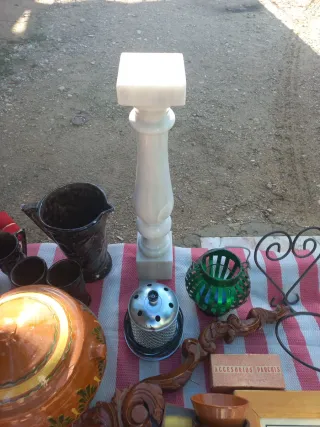 Lote de objetos decorativos y juegos