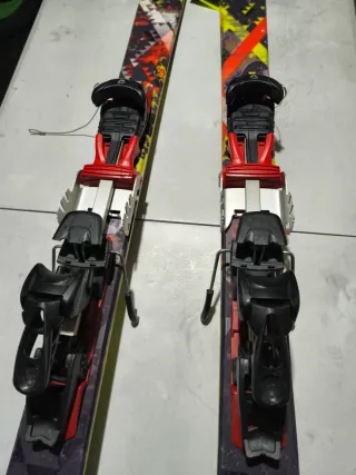 Esquís Atomic Pánic Travesía