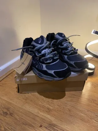 Scarpe Asics Gel NYC Nere e Grigie taglia 43.5