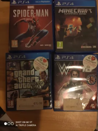 PS4 Negra + 8 Juegos