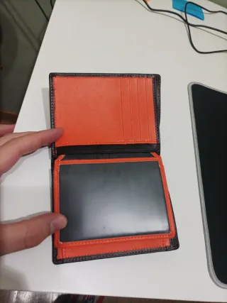 Cartera de hombre negra