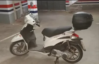 Moto Scooter Liberty 125cc Blanca