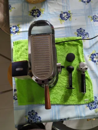 Cafetera DeLonghi Dedica ☕