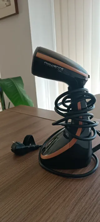 Plancha Vertical Rowenta