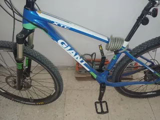 Bicicleta de Montaña Giant XTC Azul