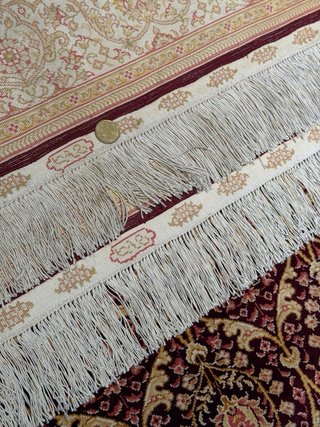 Alfombra de seda con diseño floral. Hereke Turquía