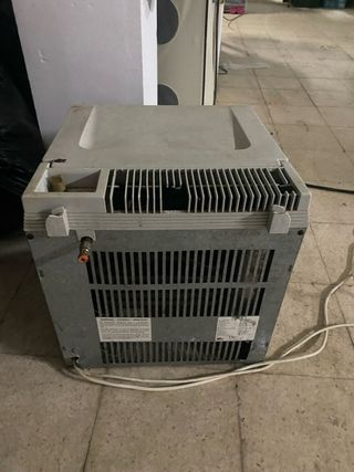 Nevera Portátil Coleman 12V/220V