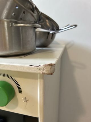 Cocinita de juguete con accesorios