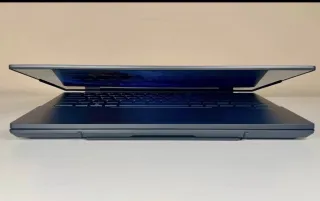 Asus Zenbook Duo 8406MA i9 1TB SSD 32GB RAM