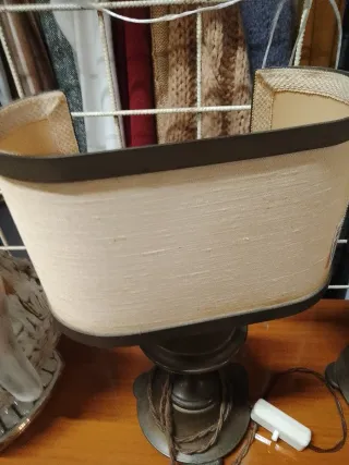 Lampada in ottone beige e marrone