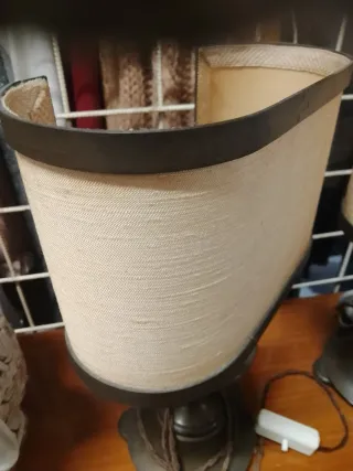 Lampada in ottone beige e marrone