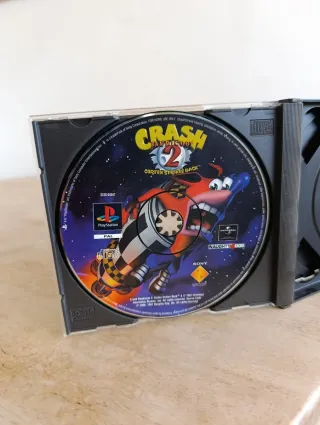 Crash Bandicoot 2 Cortex Strikes Back PS1 play station