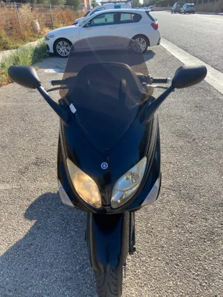 Yamaha TMAX