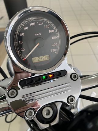 Harley Davidson Sportster Seventy-Two 1200 - 2012