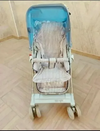 Protector plástico de lluvia transparente