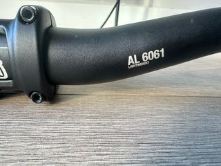 Manillar y potencia MTB Husqvarna