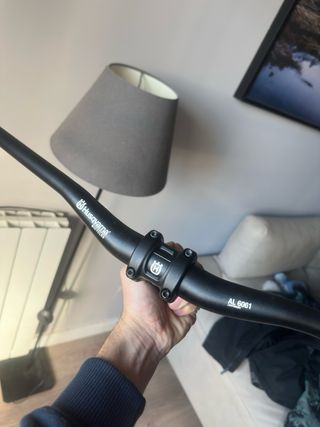 Manillar y potencia MTB Husqvarna