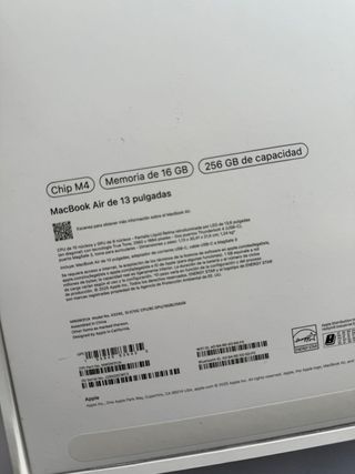 MacBook Air M4 256GB - COMO NUEVO