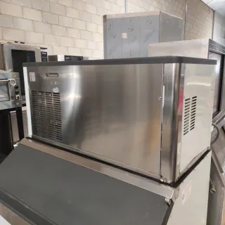 Máquina de Hielo Scotsman MCL 16 AS + Silo B550