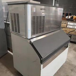 Máquina de Hielo Scotsman MCL 16 AS + Silo B550