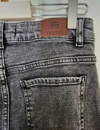 Jean mom fit Inside gris talla S