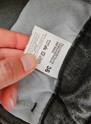 Jean mom fit Inside gris talla S