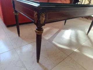 Mesa auxiliar salón madera y cristal