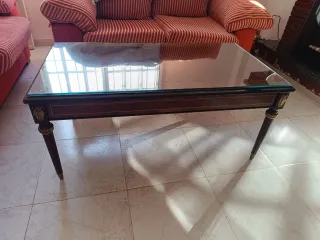 Mesa auxiliar salón madera y cristal