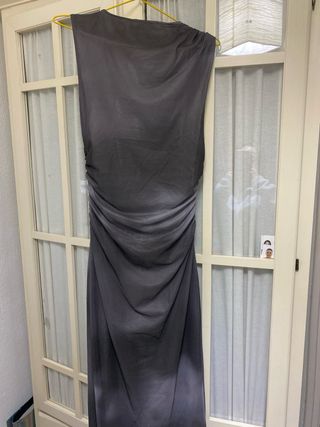 Vestido largo gris/negro fruncido