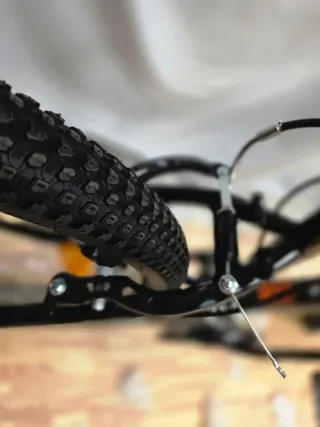 Bicicleta 26 BAMCBASE Negra