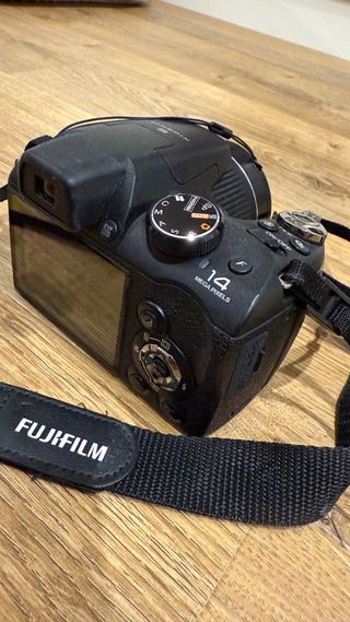 Cámara Fujifilm S3300 + Objetivo