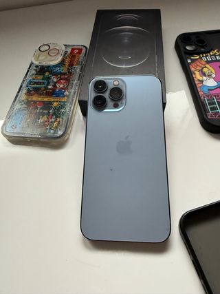 iPhone 13 Pro Max Morado