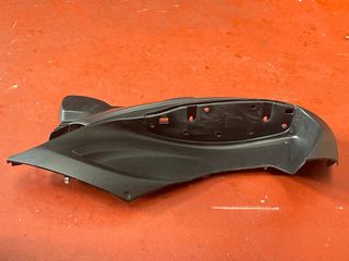 Reposapiés Izquierdo Piaggio Beverly 300 2018